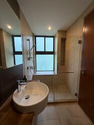 Lornie Road (D11), Terrace #518658651